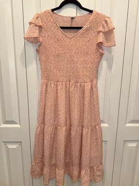 Women's Pink Floral V-Neck Tiered Dress‎